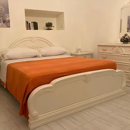 Carlucci Villa